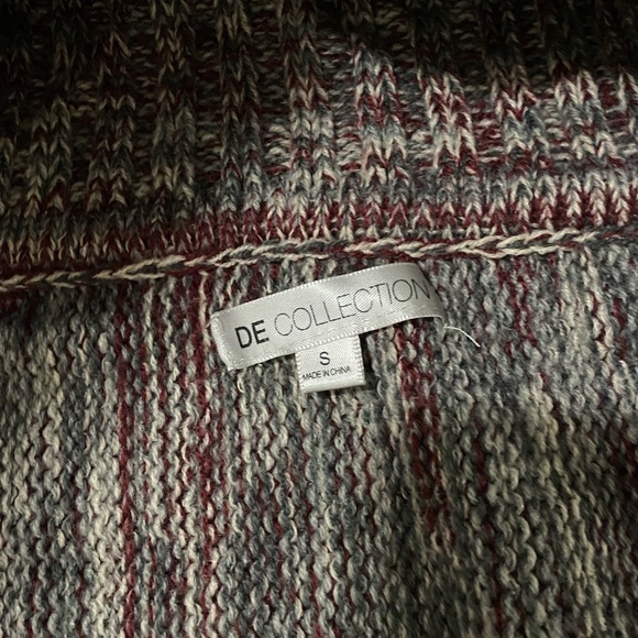 Downeast Basics Turtleneck Poncho/Shawl with Fringe - Picture 3 of 6